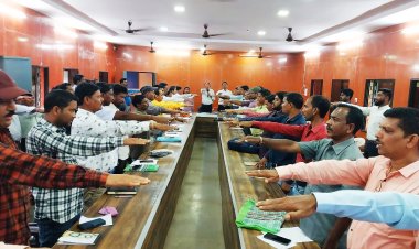 केसीजी में मतदाता जागरूकता शपथ लेकर निकाली गई रैली