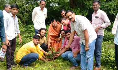 कृषि उपज मंडी में धूमधाम से मनाया गया कृषि मंत्री का 75वा जन्मदिन