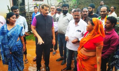 भारी बारिश से फूटा साल्हेवारा बांध    बचाव और राहत में जुटा जिला प्रशासन