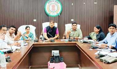 कलेक्टर ने टीएल में स्कूल जतन योजना के कार्यों को शीघ्र पूर्ण करने दिए निर्देश