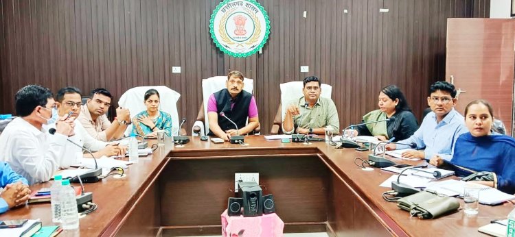 कलेक्टर ने टीएल में स्कूल जतन योजना के कार्यों को शीघ्र पूर्ण करने दिए निर्देश