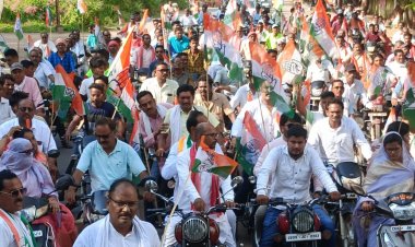 के सी ज़ी मे भूपेश है तो भरोसा है नारे के साथ निकला मोटर सायकल यात्रा