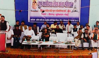 गुरु घासीदास लोककला महोत्सव में बिखरा पंथी नृत्य का जलवा