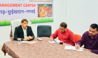 मुख्यमंत्री ने वीसी के माध्यम से ली कलेक्टर व एसपी की बैठक