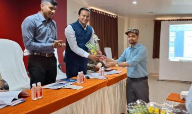 लोकसभा निर्वाचन    2024 की निर्बाध संचालन हेतु हुईं बैठक