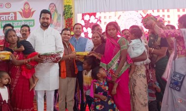 महतारी वंदन योजना  जिले की 1 लाख 17 हजार 231 पात्र महिलाओं के खाते में राशि