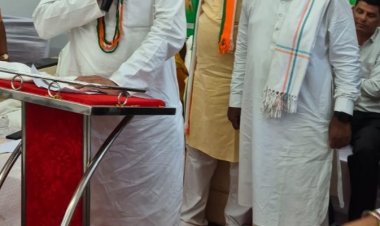 कांग्रेस प्रत्याशी भूपेश बघेल के दौरे से कांग्रेसियों में उमंग