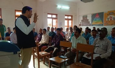 शांतिपूर्ण एवं निष्पक्ष चुनाव कार्य संपन्न कराने के सी ज़ी के अधिकारी अपने दायित्वों का गंभीरतापूर्वक निर्वहन करें    कलेक्टर