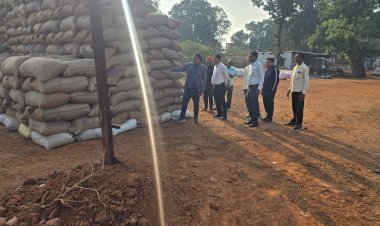 अपर कलेक्टर ने धान खरीदी केंद्र पहुंचकर लिया व्यवस्थाओं का जायजा