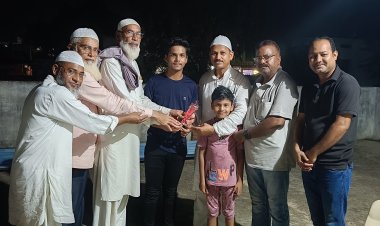 इकरा फाउंडेशन ने किया मोहम्मद अर्श का सम्मान