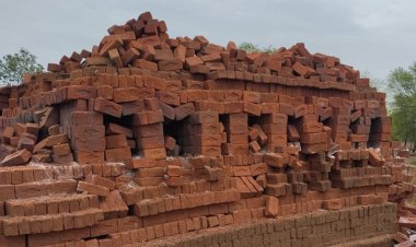 छुईखदान विकास खण्ड में लाल ईंट का साम्राज्य